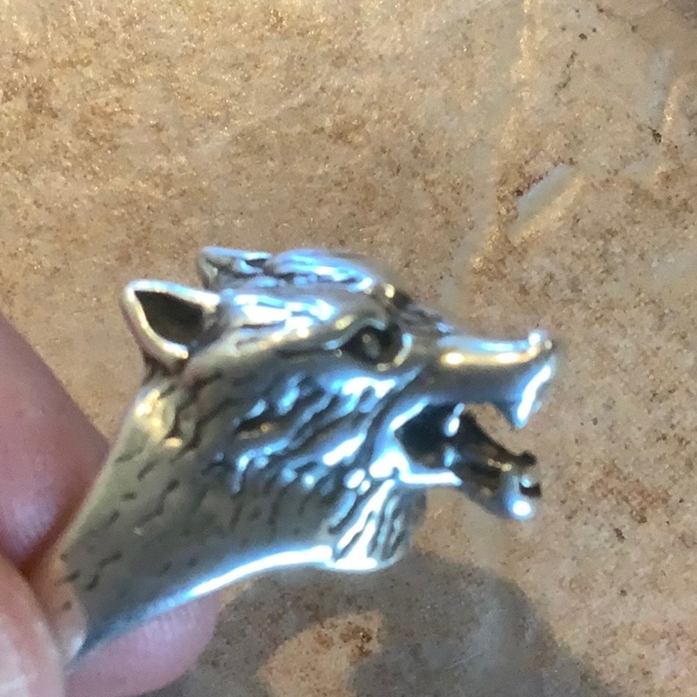Wolf Ring - image 3